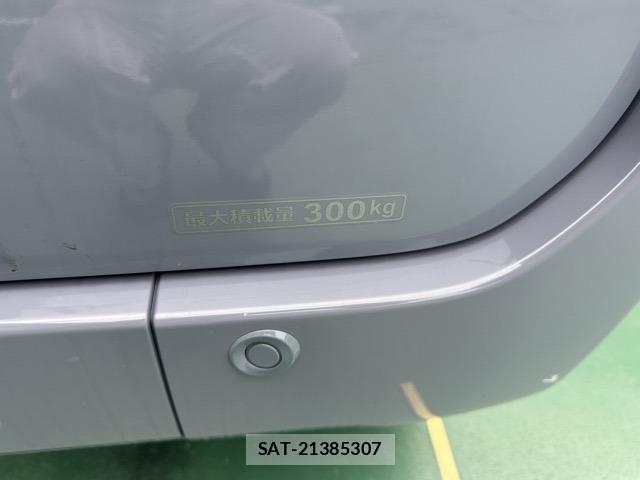 Honda N-VAN e: 2025-02 8218193-12