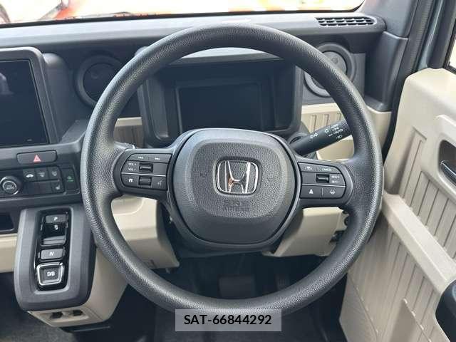 Honda N-VAN e: 2025-05 8218262-3
