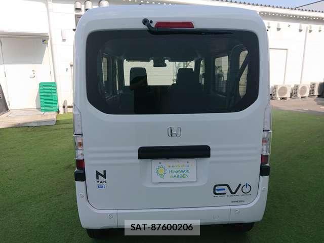 Honda N-VAN e: 2024-12 8224689-15