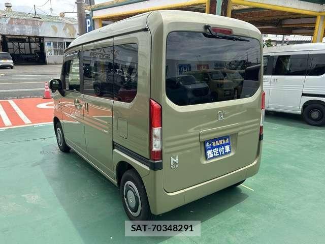Honda N-VAN 2023-03 8218238-1