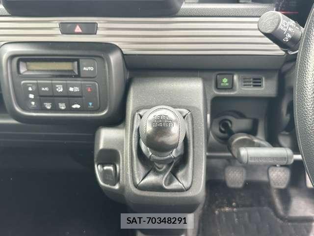 Honda N-VAN 2023-03 8218238-14