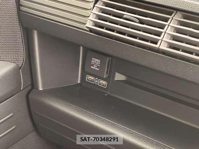Honda N-VAN 2023-03 8218238-17