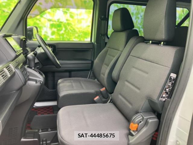Honda N-VAN 2022-11 8218757-5