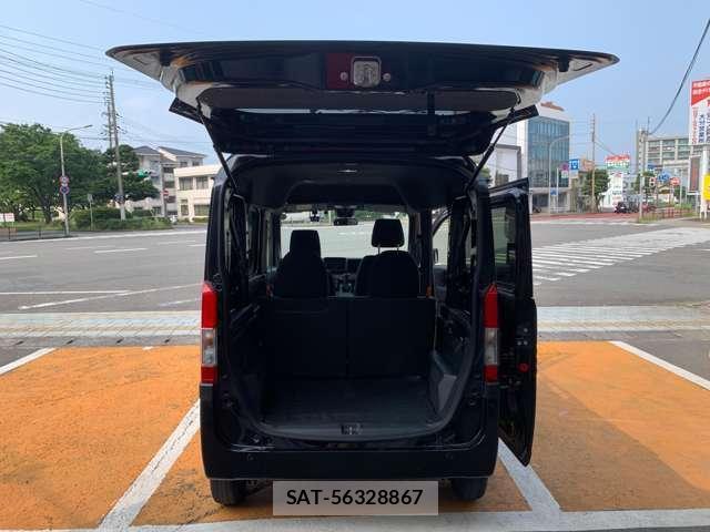 Honda N-VAN 2023-07 8221718-16