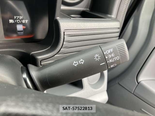 Honda N-VAN 2026-05 8216569-11