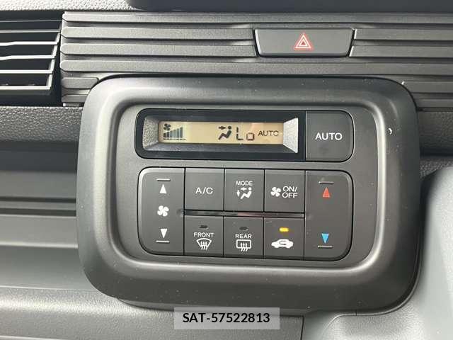 Honda N-VAN 2026-05 8216569-4