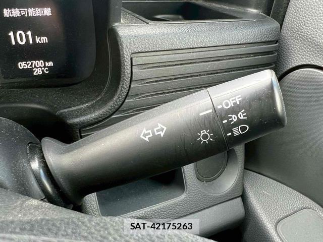 Honda N-VAN 2019-05 8216731-14