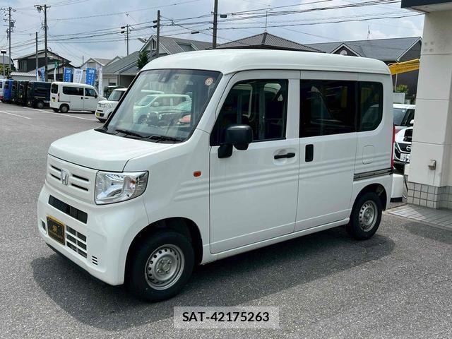 Honda N-VAN 2019-05 8216731-2