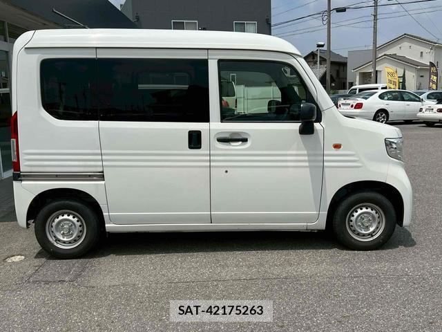 Honda N-VAN 2019-05 8216731-3