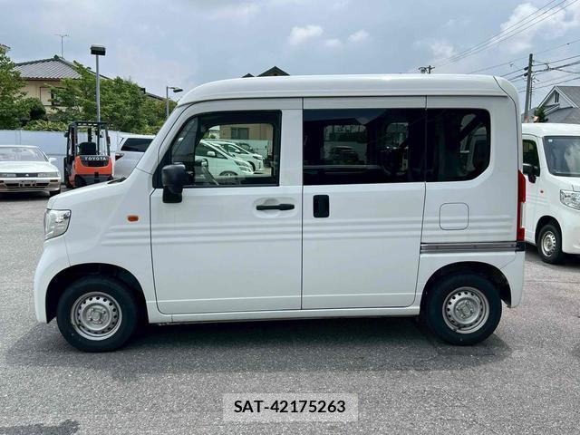 Honda N-VAN 2019-05 8216731-4