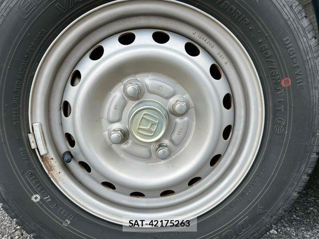 Honda N-VAN 2019-05 8216731-5