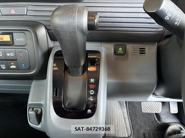 Honda N-VAN 2022-05 8221121-16