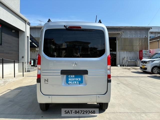 Honda N-VAN 2022-05 8221121-5