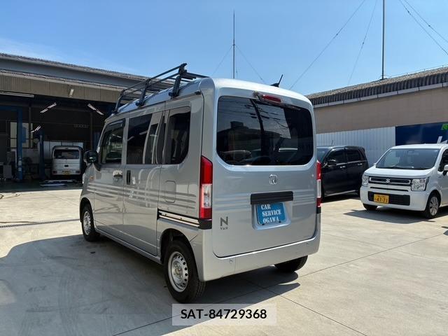 Honda N-VAN 2022-05 8221121-7
