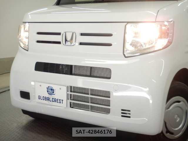 Honda N-VAN 2026-04 8223940-12