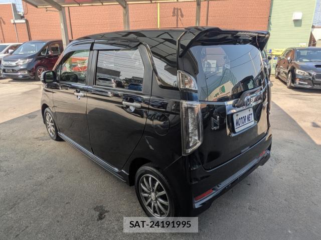 Honda N-WGN 2014-01 8220986-10