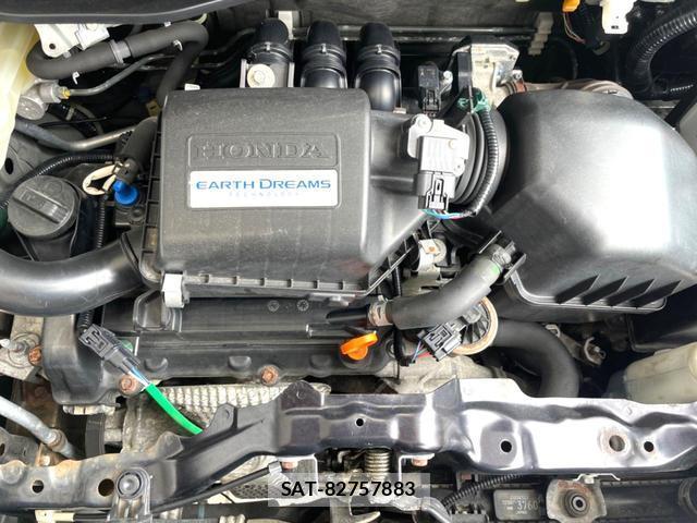 Honda N-WGN 2015-02 8222862-17