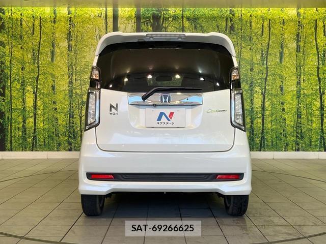 Honda N-WGN 2014 8224198-14
