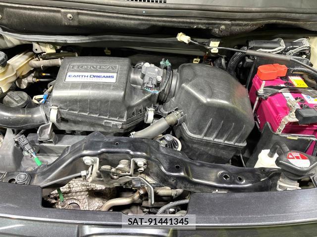 Honda N-WGN 2014-07 8224378-17