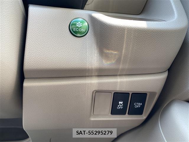 Honda N-WGN 2013-12 8216089-13