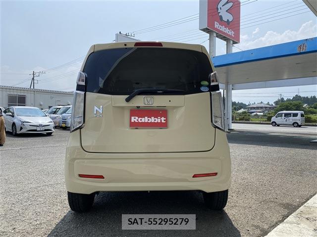 Honda N-WGN 2013-12 8216089-3