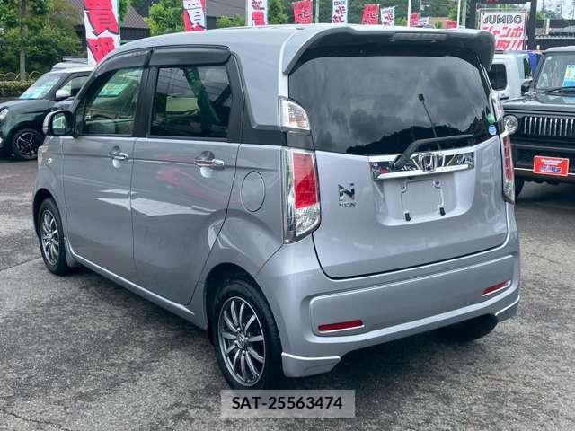 Honda N-WGN 2016-10 8218155-12