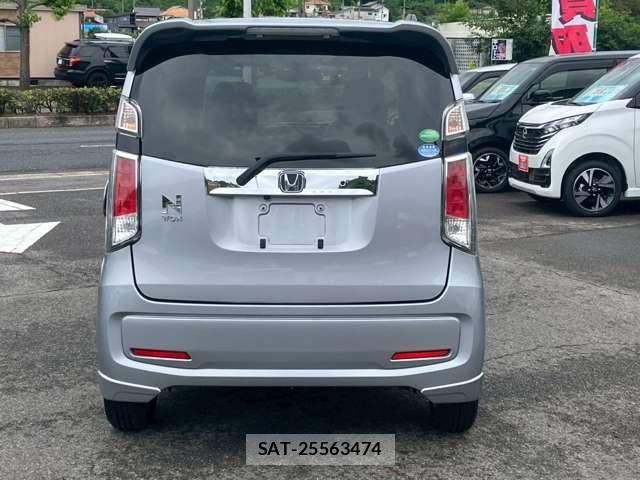 Honda N-WGN 2016-10 8218155-18