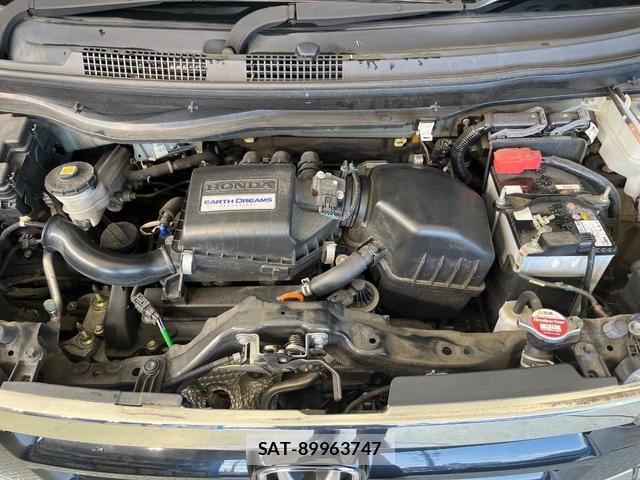 Honda N-WGN 2018-11 8220511-17