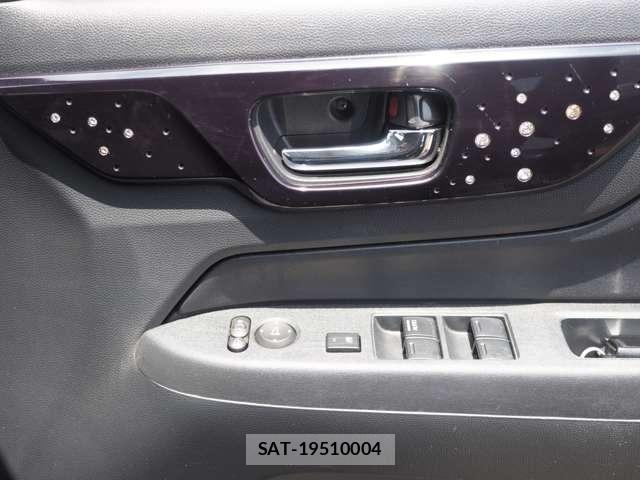 Honda N-WGN 2015-05 8220566-13