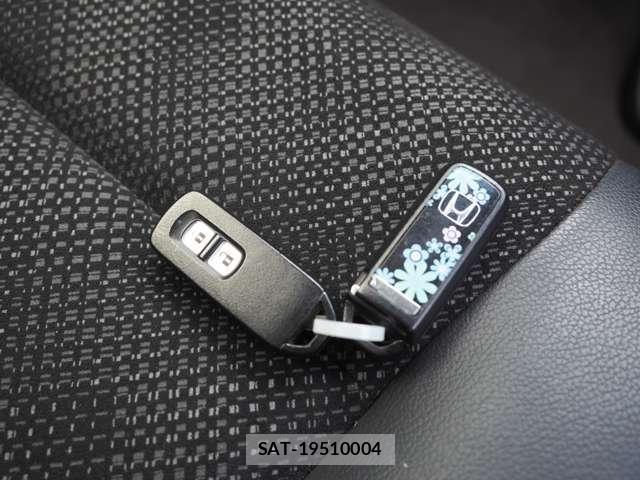 Honda N-WGN 2015-05 8220566-14