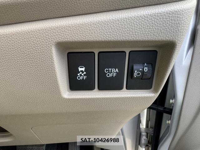 Honda N-WGN 2014-03 8222457-17