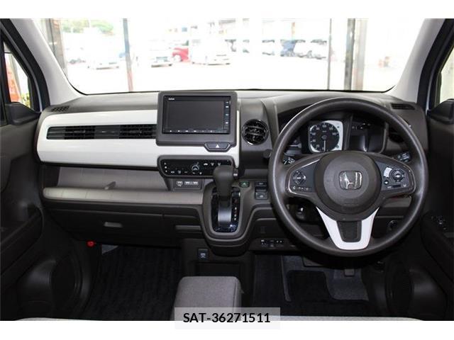 Honda N-WGN 2022-03 8223094-4