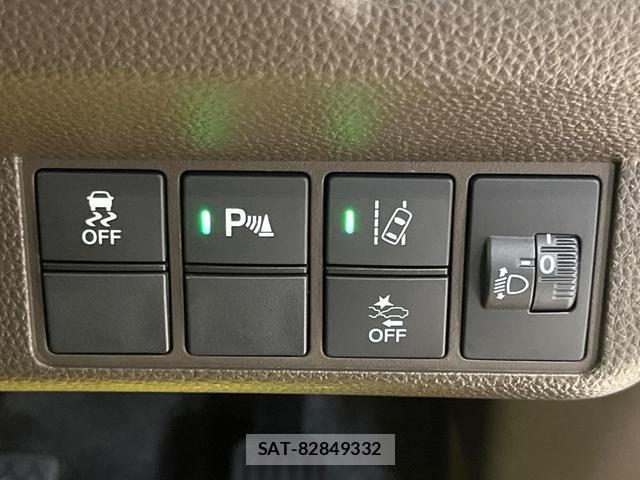 Honda N-WGN 2022-02 8224235-6