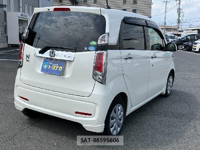Honda N-WGN 2016-11 8224840-2