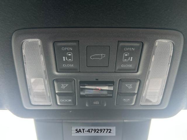 Toyota NOAH 2026-05 8216097-15