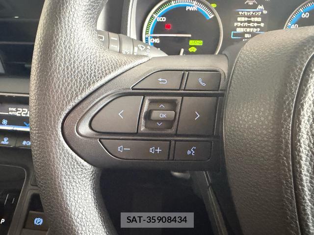 Toyota NOAH 2026-05 8216156-16