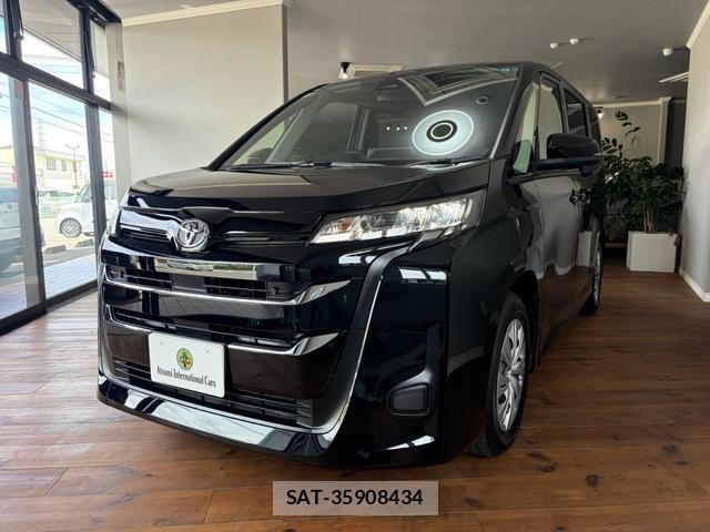 Toyota NOAH 2026-05 8216156-3