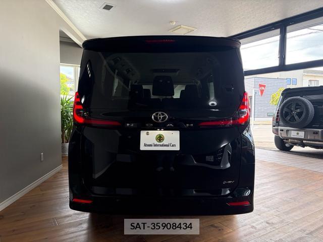 Toyota NOAH 2026-05 8216156-6