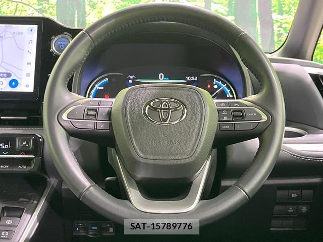 Toyota NOAH 2022-11 8216157-11