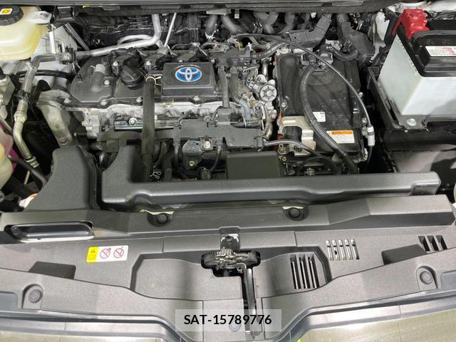 Toyota NOAH 2022-11 8216157-17