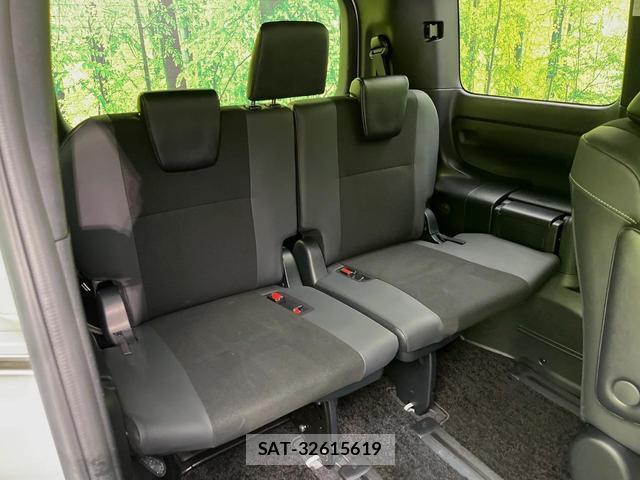 Toyota NOAH 2020-07 8216278-10