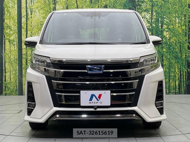 Toyota NOAH 2020-07 8216278-14