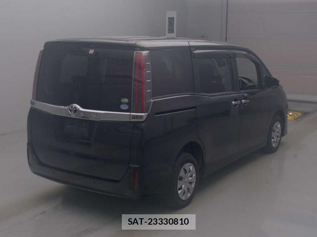 Toyota NOAH 2019-08 8216386-4