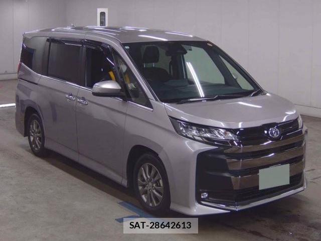 Toyota NOAH 2025-03 8216966-0
