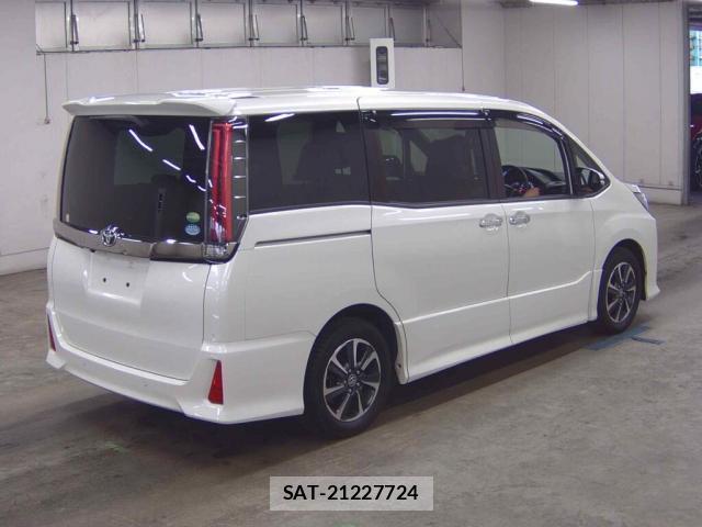 Toyota NOAH 2019-10 8216970-4