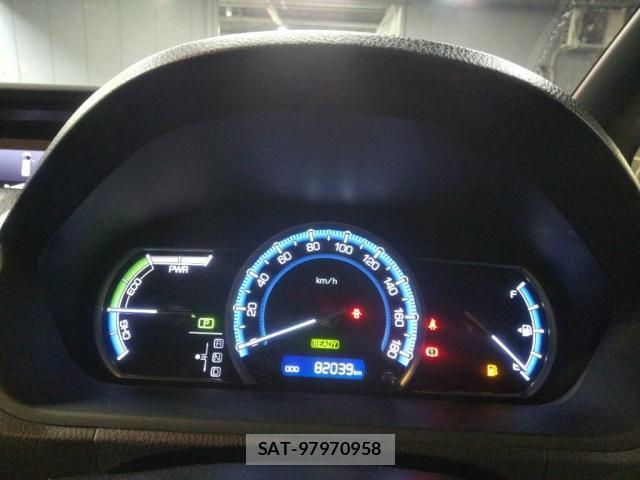 Toyota NOAH 2015-07 8216974-5