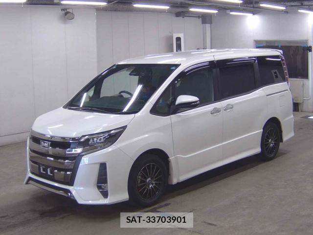 Toyota NOAH 2018-02 8216979-3