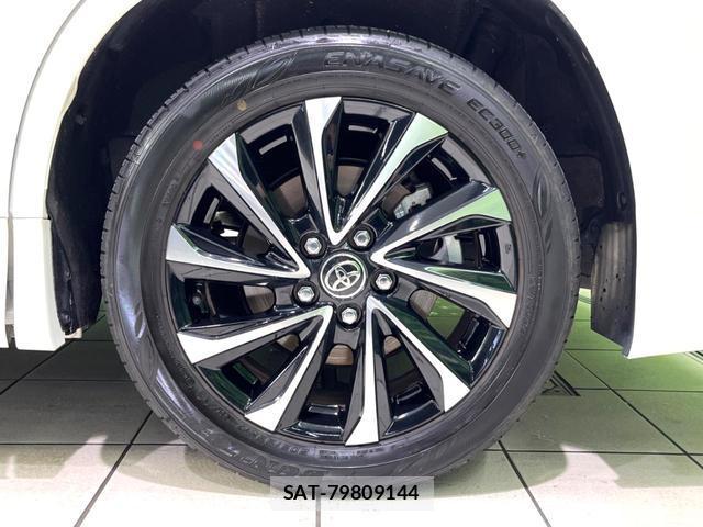 Toyota NOAH 2023-10 8217100-13