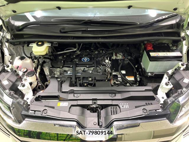 Toyota NOAH 2023-10 8217100-18