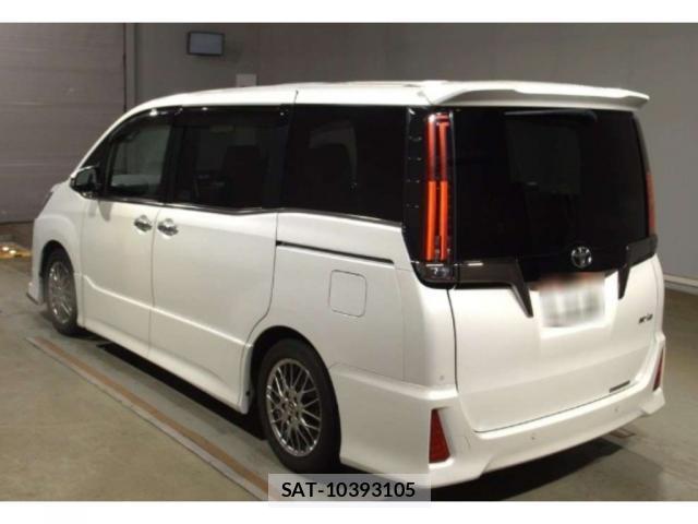 Toyota NOAH 2020-09 8217363-4
